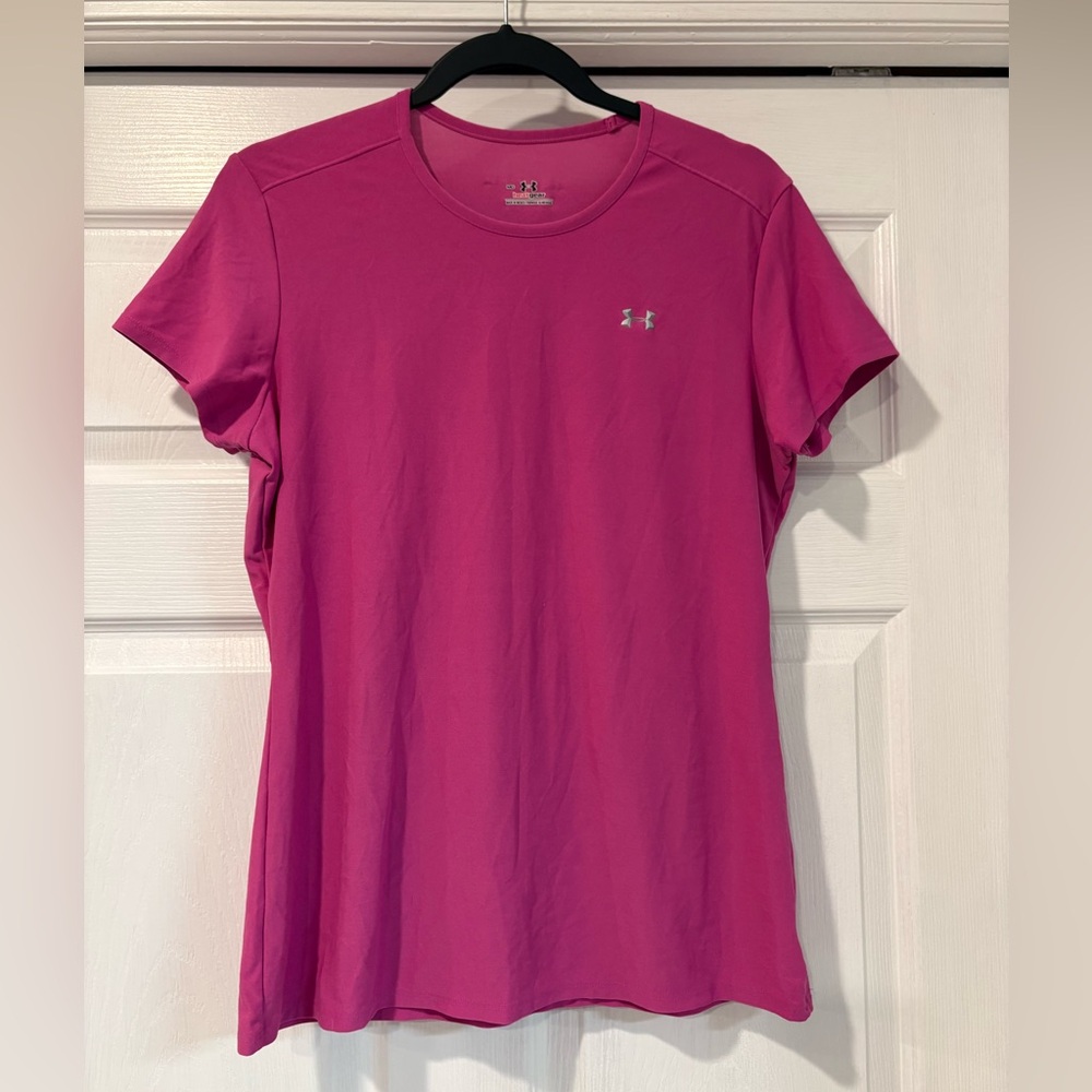 Under Armour Women's Fuchsia Short Sleeve Tee